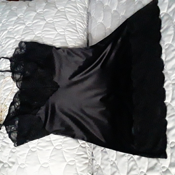 Vtg Victoria's Secret Lace Chemise, Black, Size S - Picture 2 of 9